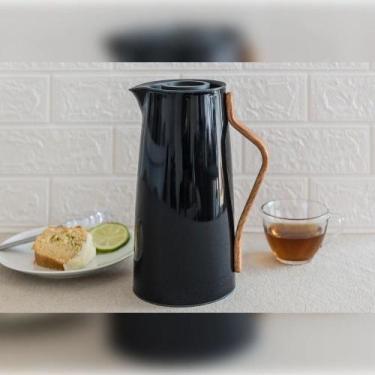 Imagem de Garrafa Térmica Kyoto Preta 1L Cabo Bamboo Moderna Lehaví, Preto