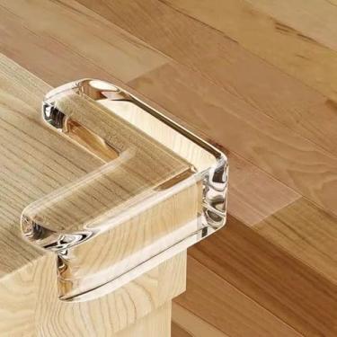 Imagem de Pacote com 10 protetores de canto, amortecedores de segurança de borda de móveis, amortecedor à prova de choque e almofada para cobrir bordas afiadas de móveis e mesas - transparente em forma de L