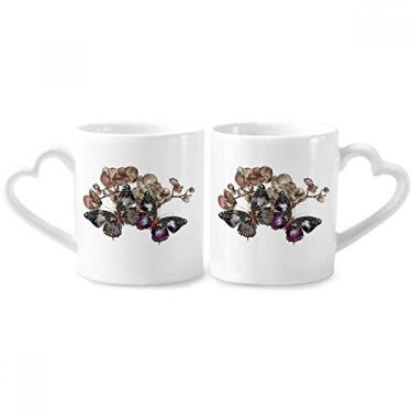 Imagem de Conjunto de canecas de porcelana para casais, flores e borboletas, com alça de coração