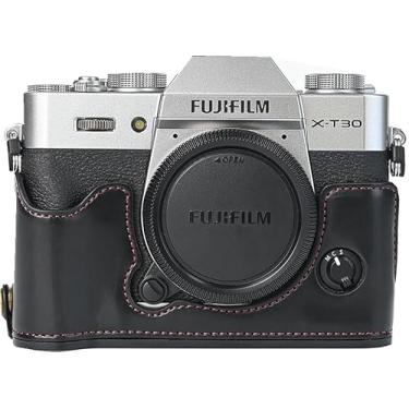 Imagem de Capa X-T30, capa BMAOLLONGB feita à mão de couro PU meia câmera versão abertura inferior para Fujifilm X-T30 XT30 com alça de mão (preto)