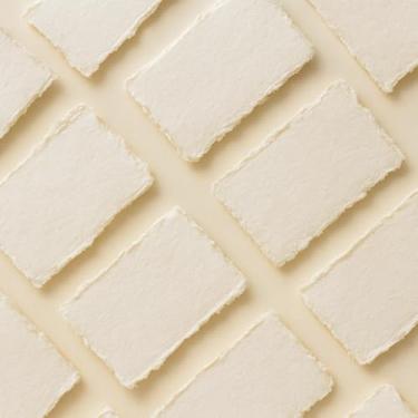 Imagem de Deckle Papers Papel de borda de pano de algodão 200 GSM feito à mão – Pacote com 25 folhas – Convite de casamento texturizado premium, caligrafia, mídia mista em aquarela -5 x 7,6 cm (cartão de lugar