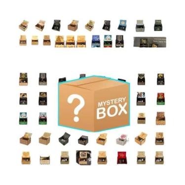 Imagem de Caixa De Música De Madeira Rosa, Branca, Azul E Preta, Tema 'You Are M