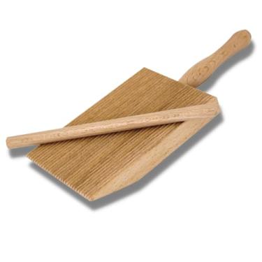 Imagem de Tabua Com Bastao De Madeira Para Gnocchi Gargane
