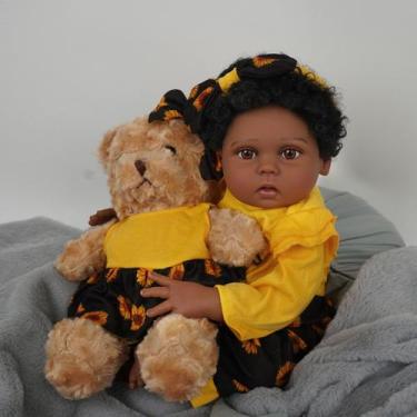 Imagem de Boneca Bebê Reborn Negra Brastoy Silicone Realista 48cm Kit Acessórios