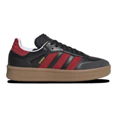 Imagem de adidas Tênis de futebol clássico Samba masculino, Core Black/Better Scarlet/Carbon, 8