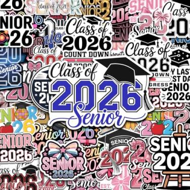 Imagem de Pacote de 60 adesivos Class of 2026 Senior, adesivos de vinil impermeáveis com tema de graduação, com tampas, diplomas e citações de espírito escolar, adesivos cortados à prova d'água para laptop