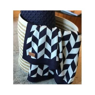 Imagem de Manta Tricot Geométrica Azul e Offwhite
