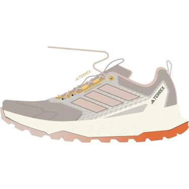 Imagem de adidas Tênis de corrida feminino Terrex Tracefinder Trail, Wonder Taupe/Blush Pink, 38