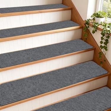 Imagem de Passos de escada extra largos antiderrapantes para degraus de madeira 23 cm x 91 cm – pacote com 15 tapetes extra largos com adesivo reutilizável, almofadas de degrau para cães, crianças, idosos
