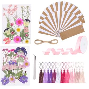 Imagem de 60 marcadores de página em branco de papel kraft, conjunto de marcadores de livros florais secos, 40 flores prensadas, 30 borlas, 1 rolo de fita, 1 novelo de barbante, 1 pinça
