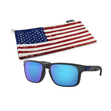 Imagem de Oakley Óculos de sol Holbrook (armação preta fosca Prizmatic, lente polarizada Prizm safira) com microfibra com bandeira do país, casual