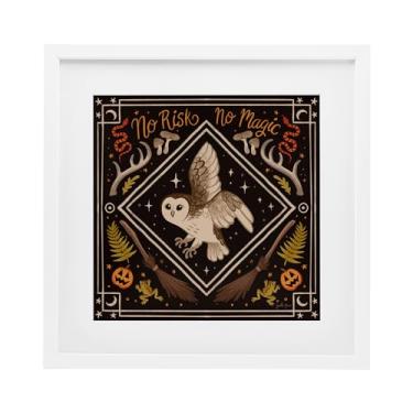 Imagem de Stupell Industries Impressão emoldurada branca No Risks or Magic Owl Under Glass por Janelle Penner, 40,6 x 40,6 cm