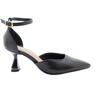 Imagem de Sapato Scarpin Beira Rio bico fino salto taça