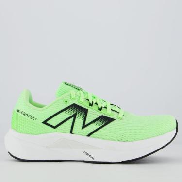 Imagem de Tênis New Balance Fuelcell Propel V5 Verde-Masculino