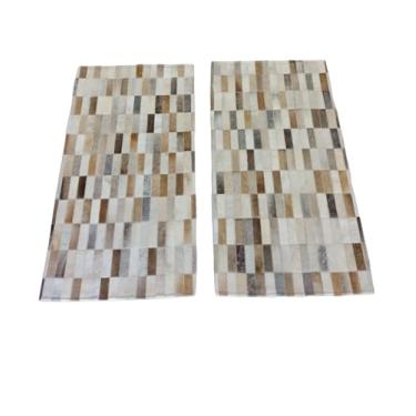 Imagem de Tapete De Couro Natural Par Beira Cama (Passadeira) 1,00 x 0,50 M (Castor Bege Tiras)