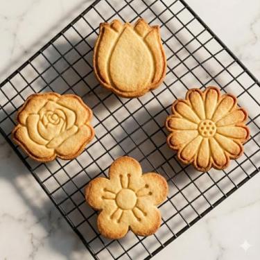 Imagem de Cortadores De Biscoito, Bolacha,Biscuit,Pasta Americana De Flor Com 4 Peças De 5 Cm N2