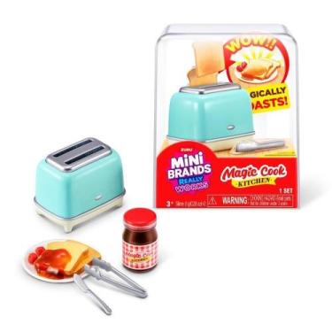 Imagem de Brinquedo Magic Cook Kitchen - Torradeira com Luz UV 11CM Candide