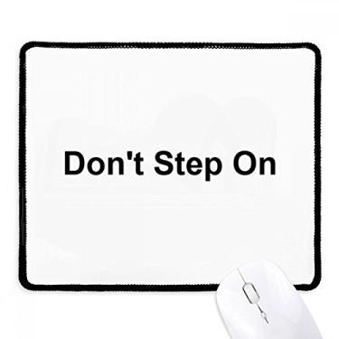 Imagem de Mousepad Don't Step On preto com estampa de símbolo, borda costurada, tapete de borracha para jogos
