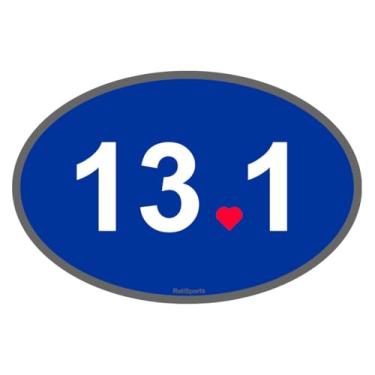 Imagem de Ímã de meia maratona, decalque magnético 13,1 para carros, caminhões, SUVs ou geladeiras - Ímã oval azul grande 4x6 para corredores e entusiastas de corrida, à prova d'água