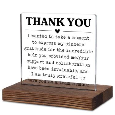 Imagem de Thank You Team Member Gift – Placa de mesa acrílica com mensagem de gratidão e colaboração, placa de escritório de base de madeira rústica para agradecimento ou despedida de colega de trabalho TKA114