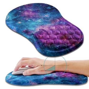 Imagem de Hokafenle Mouse pad ergonômico suporte de pulso com design de massagem, descanso de pulso para alívio da dor Mousepad com espuma de memória e base de poliuretano antiderrapante, mouse pads para mouse e mesa sem fio (30,5 x 20,32 cm, Galaxy Nebula Space