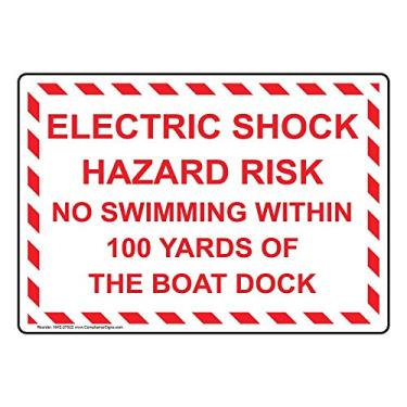 Imagem de ComplianceSigns. Placa com Electric Shock Hazard Risk No Swimming Within 100 jardas da doca do barco, plástico 25,4 x 17,8 cm para eletricidade, feita nos EUA