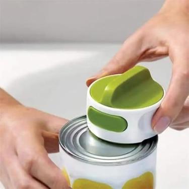 Imagem de Abridor de Latas Manual Ergonômico, Branco e Verde, Plástico com Lâmina em Aço Inoxidável, Design Compacto, Sistema de Corte Preciso, Alça Antiderrapante, para Uso Doméstico