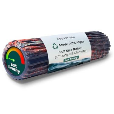 Imagem de Oceanfoam Rolo de maré macio (azul marinho, vermelho e mármore natural) – Rolo de espuma de baixa densidade para fisioterapia, dor nas costas, exercícios e alongamento – textura ondulada – Yoga