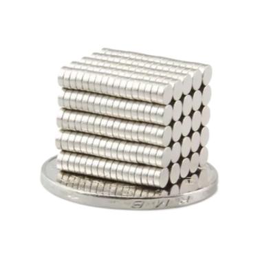 Imagem de Kit Com 100 Peças ímã De Neodímio 3x1mm Super Forte N35 Redondo