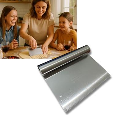 Imagem de Espátula Multiuso Inox com Régua 15cm – Para Confeitar, Cortar, Raspar, Organizar e Dividir Massas, Legumes, Bolos e Pães – Fácil Manuseio