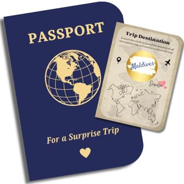 Imagem de Passaporte de viagem surpresa | Cartão de raspadinha personalizável, voucher de preenchimento | Diário de viagem, caderno vintage | Para viajantes, ideia surpresa original