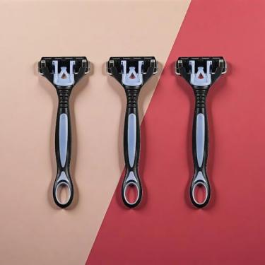 Imagem de Navalha manual de 3 lâminas para homens – Seguro para pele sensível, cabo ergonômico antiderrapante, cabeça de lâmina substituível para viagens e barbear diário