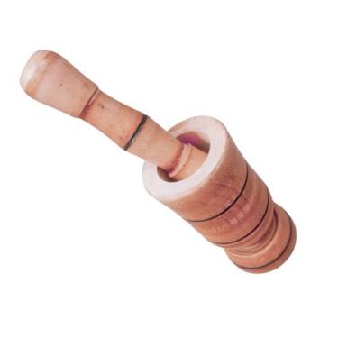 Imagem de Pilão de Madeira Multiuso Amassador de Alho Grãos Temperos e Ervas  Rú