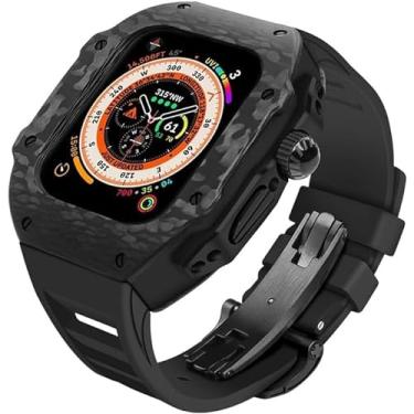 Imagem de Capa luxuosa de fibra de carbono com pulseira de fluoroelastômero compatível com Apple Watch Ultra 49 mm de titânio, capa protetora militar resistente, proteção tática para homens iWatch de 44 mm e 45