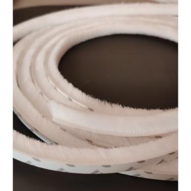Imagem de .Fita Veda Fresta Escovinha 10x7mm Autoadesivo Contra Insetos Poeira Vento Para Portas Janela Residências Moradores Inquilinos(Branco,10 Metros)