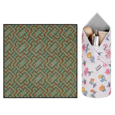 Imagem de GianiaChi Pano mágico autoadesivo | Protetor de lente de câmera + bolsa de armazenamento de cosméticos | Reutilizável, lavável, organizador dobrável | Estojo de viagem portátil para lentes, pincéis e