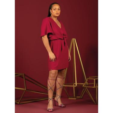 Imagem de Vestido Evasê Plus Size Manga Soltinha