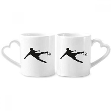 Imagem de Conjunto de canecas de porcelana para casal de futebol esportivo contorno de futebol americano com alça de coração