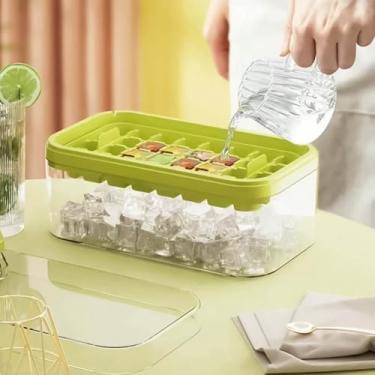 Imagem de Bandeja Forma de Gelo Cubos com Tampa Funcional Liberação Rápida Empilhável