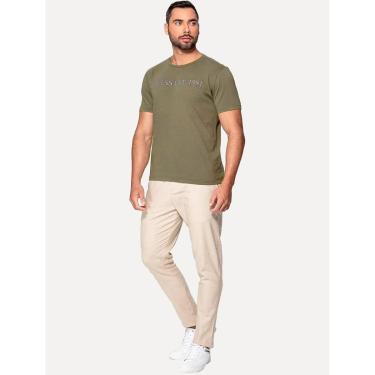 Imagem de Camiseta Guess Masculina Est 1981 Light Relevo Verde Oliva-Masculino
