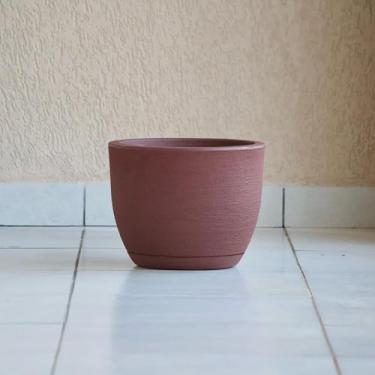 Imagem de Vaso de Planta Decoração Flores Bojo Redondo 27x34 Textura Grafiato com Prato em Polietileno (Marrom)