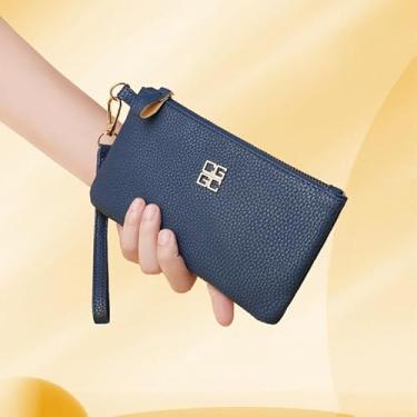 Imagem de Carteira feminina com bolsa de pulso - Bolsa de couro de grande capacidade com bloqueio de RFID com fecho de zíper para cartões, dinheiro e telefone, Azul