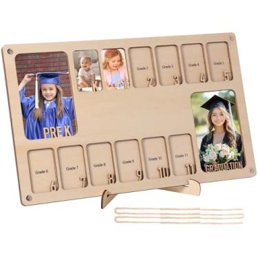 Imagem de HJJWNDDNG Porta-retrato escolar de madeira para pendurar na mesa ou na parede, anos escolares, lembrança ideal para estudantes, professores e pais (amarelo claro)