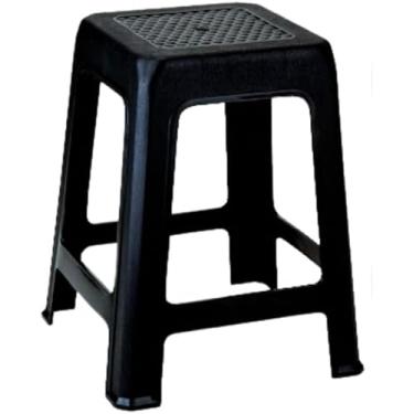 Imagem de Banqueta preta de plástico reforçado e resistente (1)