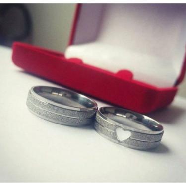 Imagem de Par De Aliança 6Mm Feminina Coração Vazado Em Aço Inox