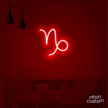 Imagem de luminaria letreiro Neon Led Signo Capricórnio 80x80 luminoso decoração
