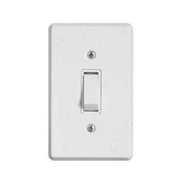 Imagem de Conjunto Interruptor Simples Ilumi Pratika 6A 250V Branco Alto Brilho 