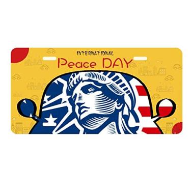Imagem de DIYthinker Bandeira dos EUA com estampa de estátua da liberdade Placa de licença Etiqueta Decoração de carro Dia da Paz