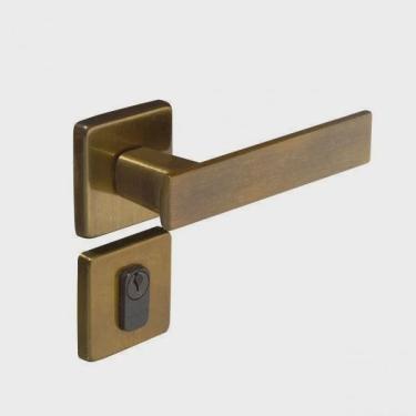 Imagem de Fechadura Externa com Roseta Quadrada Zm 701-80E Pado