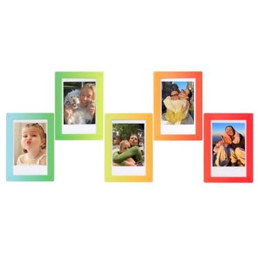 Imagem de WOGOZAN Pacote com 5 mini porta-retratos magnéticos de acrílico para Fujifilm Instax Mini 12/11/99/90/EVO 5,5 x 8,6 cm, moldura magnética de geladeira (gradiente verde e laranja)